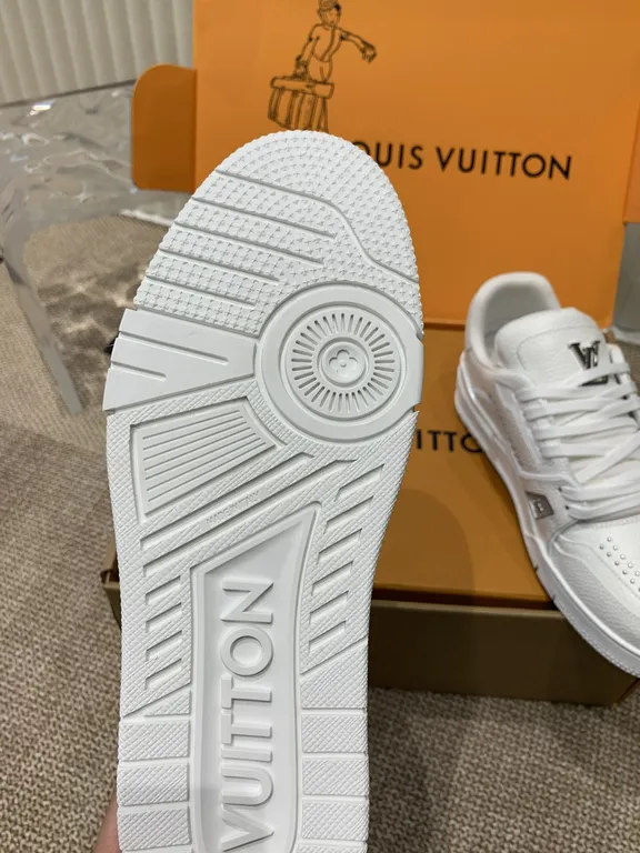 Louis Vuitton Shoe 